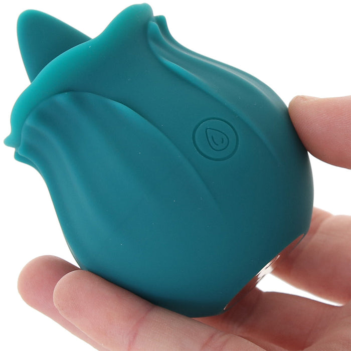 Inya The Kiss Rechargeable Stimulator in Teal