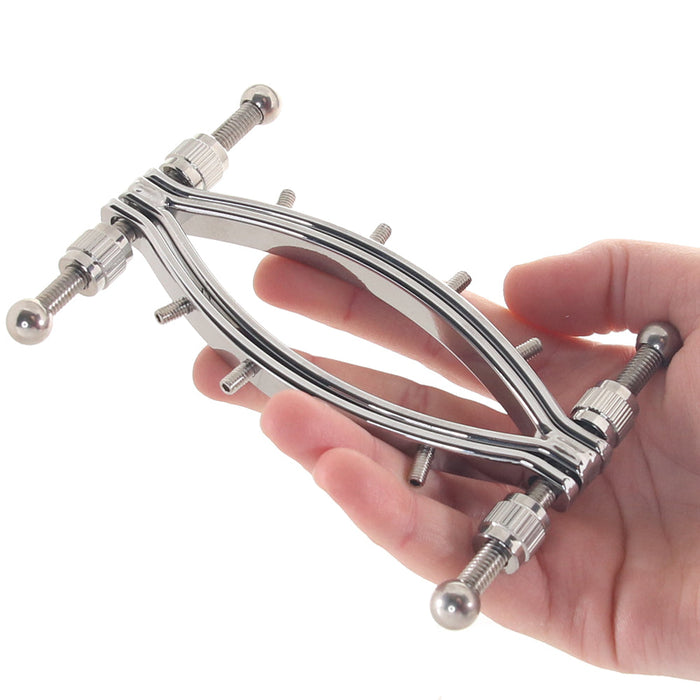 Master Series Spread 'Em Poker Labia Clamp